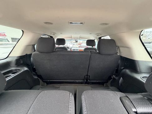 Used 2014 Chevrolet Tahoe LS image 19