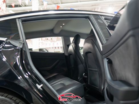 Used 2019 Tesla Model 3 Long Range image 19