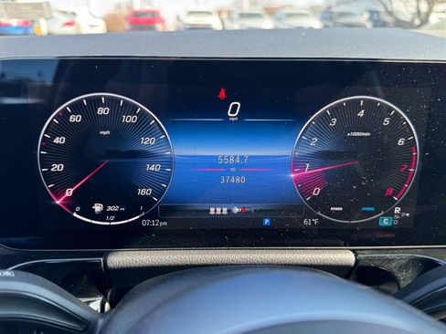 Used 2025 Mercedes-Benz GLA 250 image 23