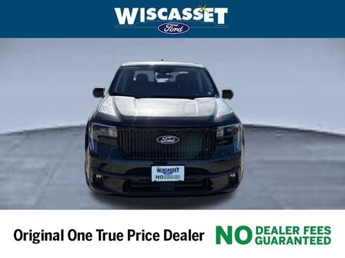 New 2026 Ford Maverick Lobo image 9