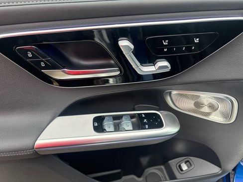 New 2026 Mercedes-Benz GLC 300 GLC 300 image 9