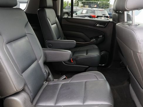 Used 2018 GMC Yukon XL SLT w/ Premium Edition RWD image 33