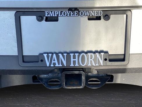 Used 2022 Nissan Pathfinder SL w/ SL Premium Package image 37