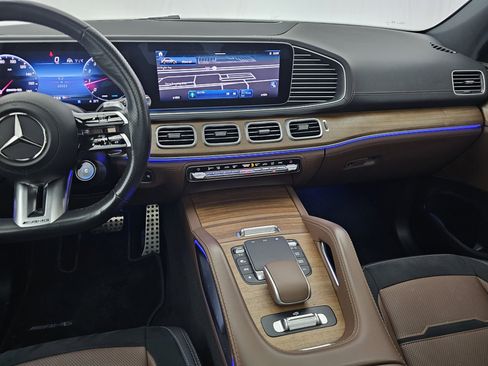 Certified 2024 Mercedes-Benz GLE 53 AMG 4MATIC image 32