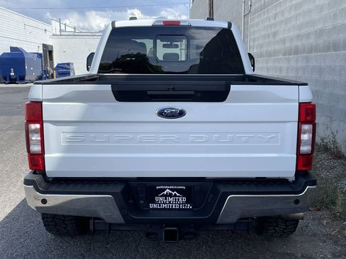 Used 2022 Ford F350 Lariat w/ Lariat Ultimate Package AWD/4WD image 4