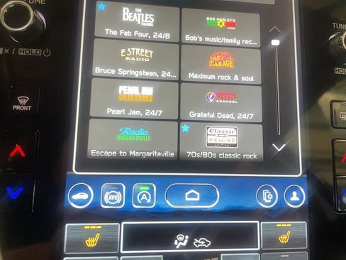 Used 2024 Subaru Outback Premium image 5