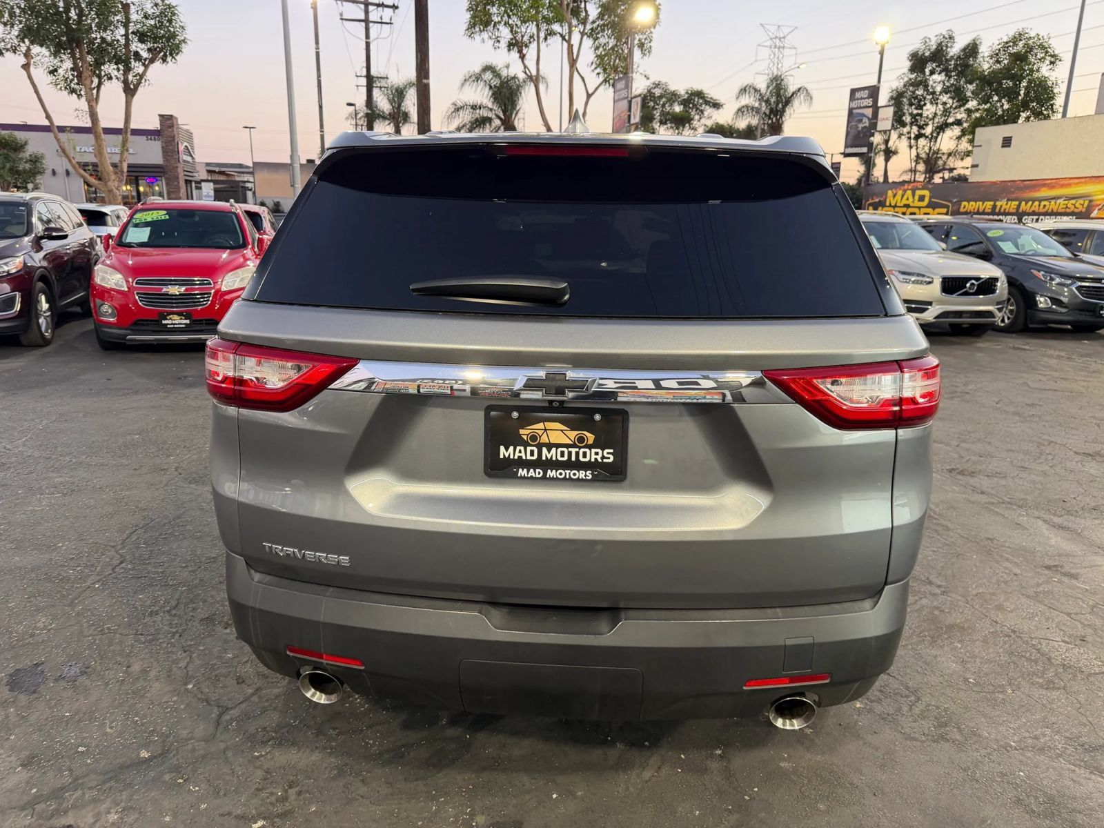 Used 2020 Chevrolet Traverse LS w/ LPO, Cargo Package FWD image 8