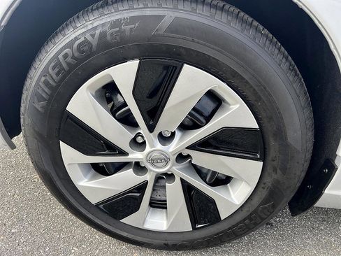 Certified 2025 Nissan Altima 2.5 S image 11