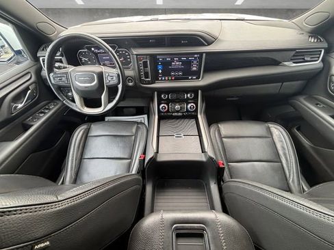 Used 2021 GMC Yukon Denali RWD image 25