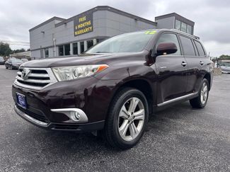 Used 2012 Toyota Highlander Limited image 1