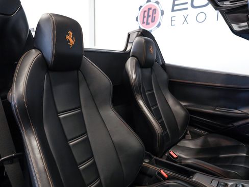 Used 2013 Ferrari 458 Spider RWD image 35