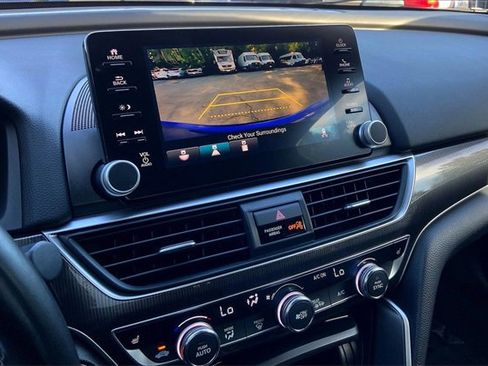 Used 2018 Honda Accord Sport image 23