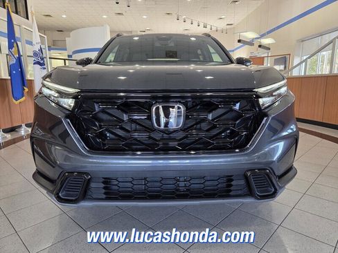 Used 2023 Honda CR-V Sport image 2