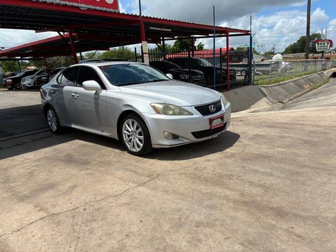 Used 2006 Lexus IS 250 RWD image 1