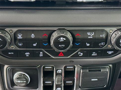 New 2025 Jeep Wrangler Unlimited Rubicon 392 image 23