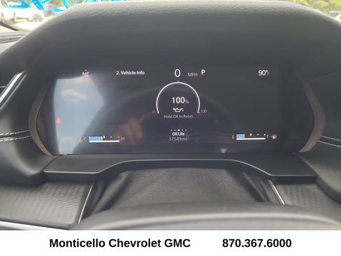 Used 2023 Jeep Grand Cherokee Laredo w/ Luxury Tech Group I AWD/4WD image 16