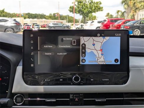 New 2025 Mitsubishi Outlander SE image 18