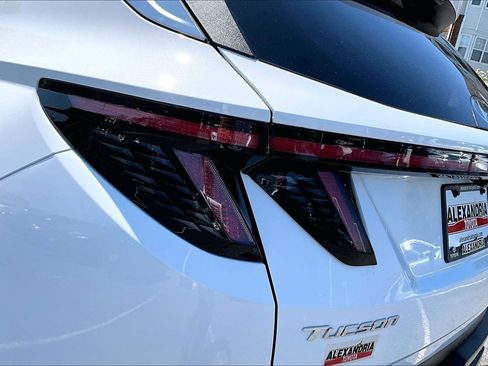 Used 2023 Hyundai Tucson SEL w/ Convenience Package image 28