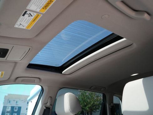 Certified 2024 Honda CR-V EX-L image 17