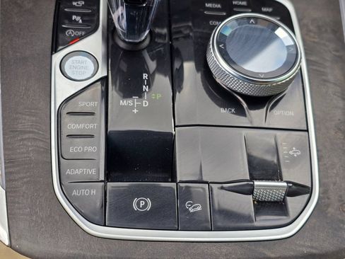 Used 2019 BMW X7 xDrive50i w/ M Sport Package AWD/4WD image 28