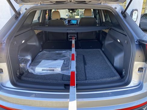 New 2026 Volkswagen Atlas Cross Sport SE AWD/4WD image 17