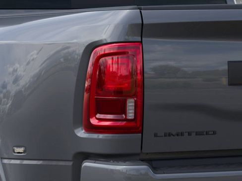New 2026 RAM 3500 Limited AWD/4WD image 9