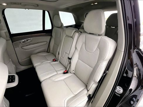 New 2026 Volvo XC90 T8 Ultra w/ Protection Package Premier AWD/4WD image 23