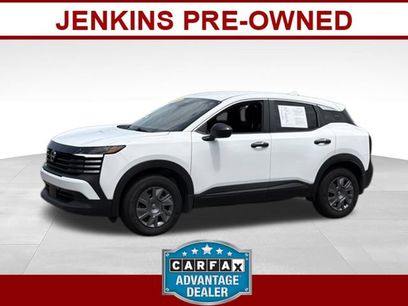 Certified 2025 Nissan Kicks S