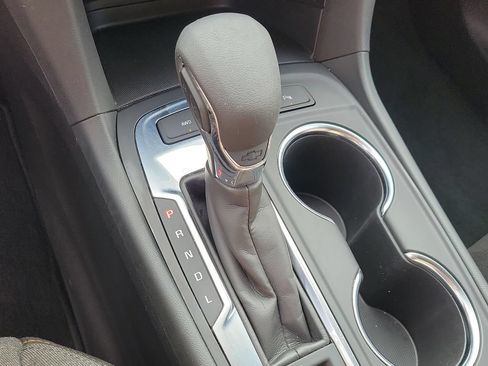 Used 2024 Chevrolet Equinox LT AWD/4WD image 32