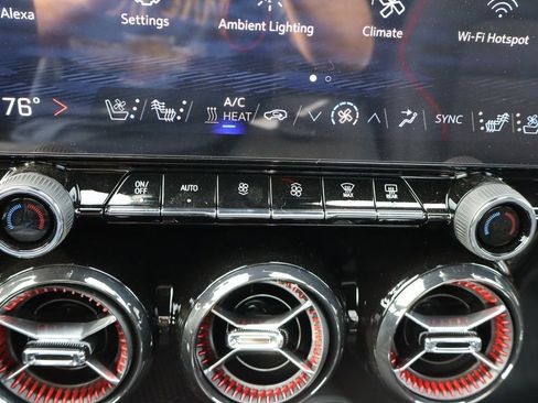 New 2025 Chevrolet Blazer EV RS image 12