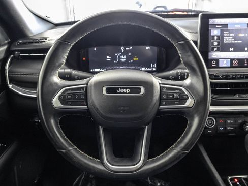 Used 2022 Jeep Compass High Altitude AWD/4WD image 29