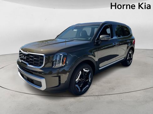 New 2025 Kia Telluride S image 7