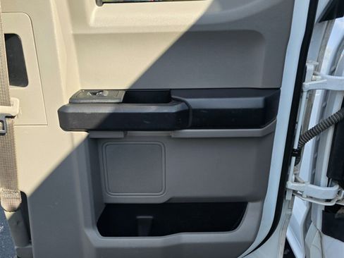 Used 2018 Ford F150 XL w/ Equipment Group 101A Mid image 20