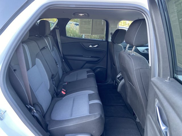 Used 2025 Chevrolet Blazer LT FWD image 14