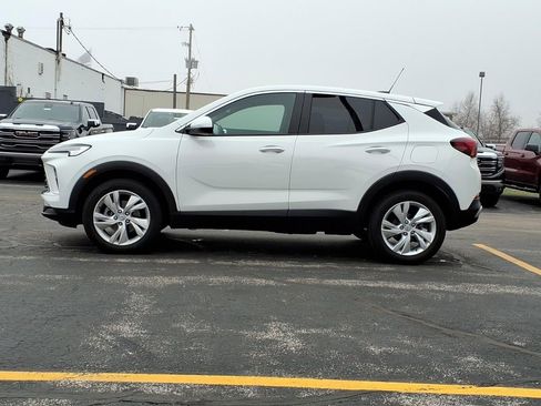 Certified 2024 Buick Encore GX Preferred w/ Comfort Package image 4