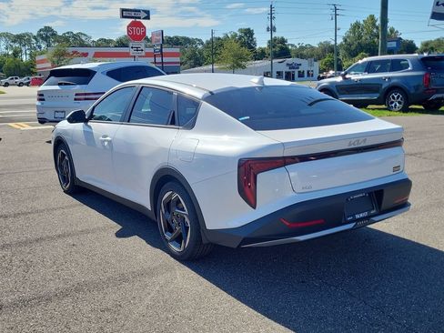 New 2026 Kia K4 EX FWD image 4
