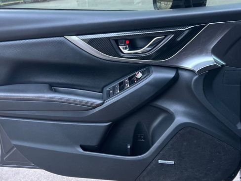 Used 2019 Subaru Crosstrek 2.0i Limited w/ Moonroof Package w/Navigation image 24