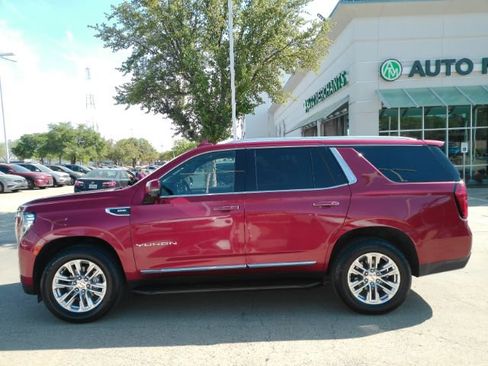 Used 2021 GMC Yukon SLT w/ SLT Luxury Package RWD image 12