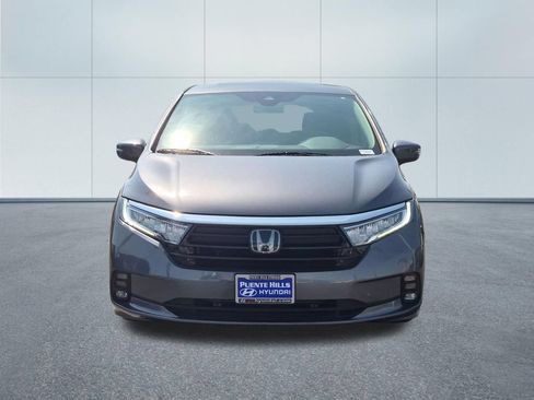Used 2024 Honda Odyssey EX-L image 2