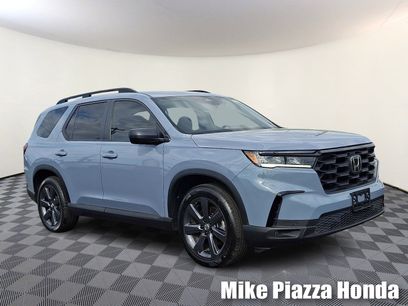 Used 2025 Honda Pilot Sport
