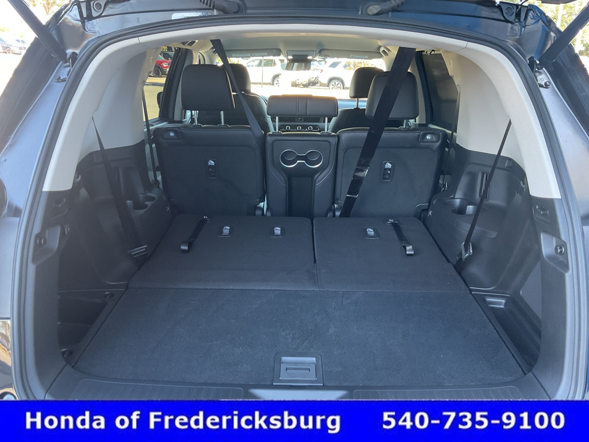 Used 2025 Honda Pilot EX-L image 14