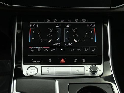 Used 2020 Audi Q8 Prestige w/ Prestige Package AWD/4WD image 39
