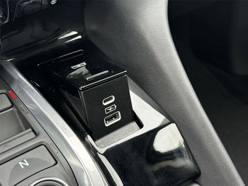Used 2022 Acura MDX SH-AWD w/ Technology Package image 28