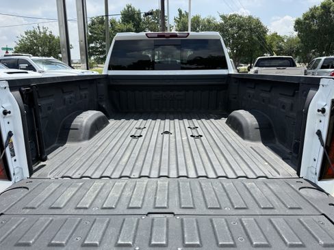 Used 2025 GMC Sierra 2500 Denali AWD/4WD image 27