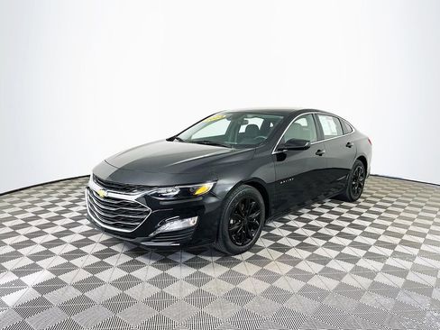 Used 2024 Chevrolet Malibu LT image 5