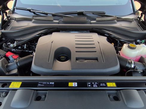 New 2026 Land Rover Range Rover Sport SE AWD/4WD image 27