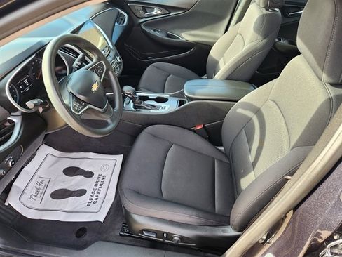 Used 2023 Chevrolet Malibu LT image 5