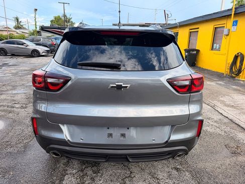 Used 2025 Chevrolet TrailBlazer RS w/ Convenience Package FWD image 11