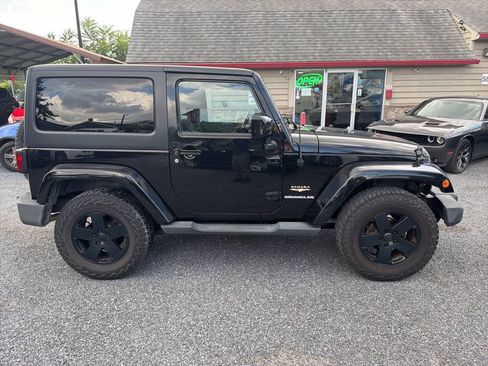 Used 2012 Jeep Wrangler Sahara w/ Dual Top Group AWD/4WD image 4