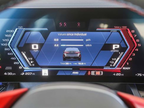New 2026 BMW M5 w/ Executive Package AWD/4WD image 19